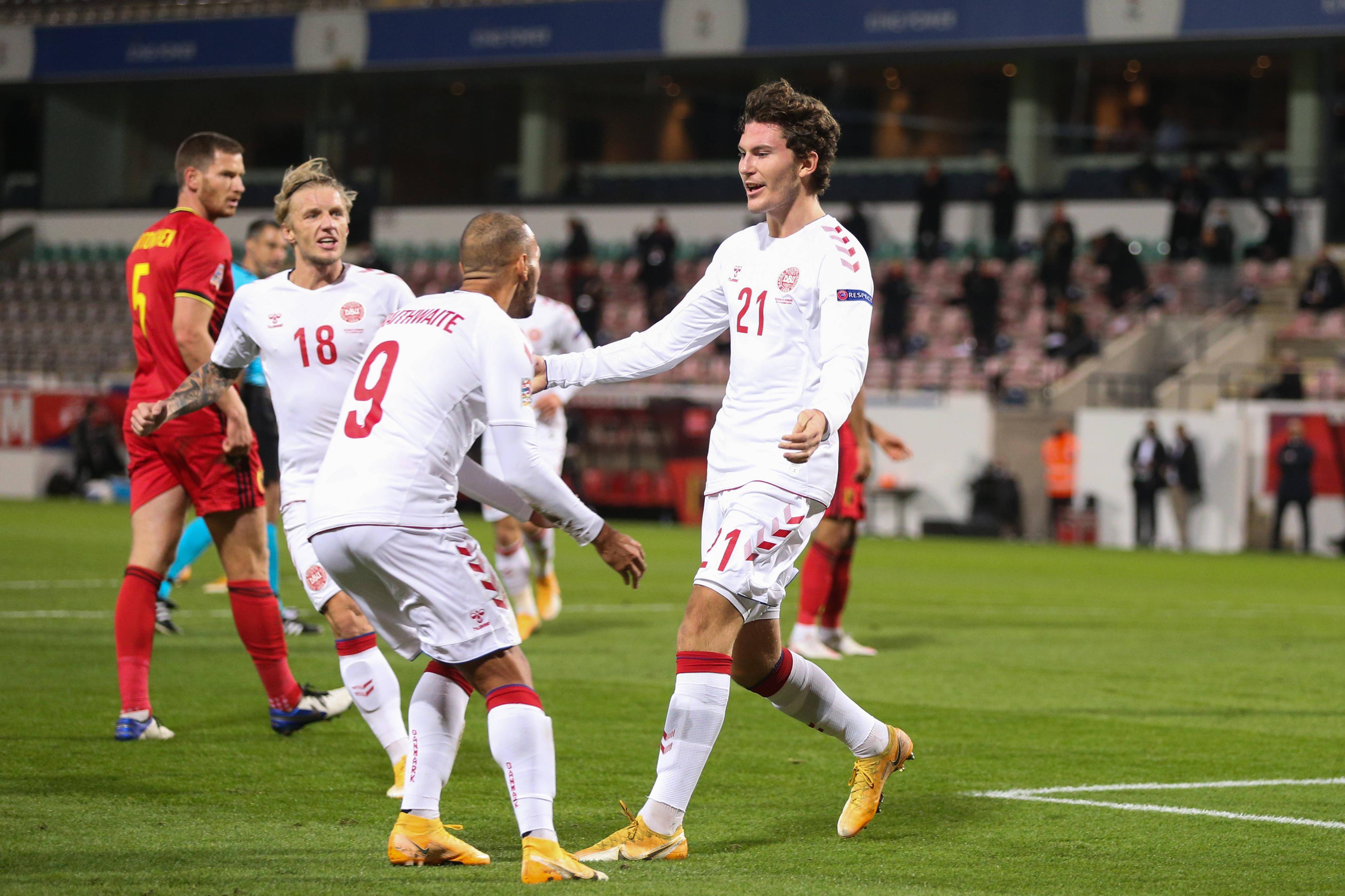 关于瑞士队在对抗威尔士的比赛中表现出色，实现胜利的信息