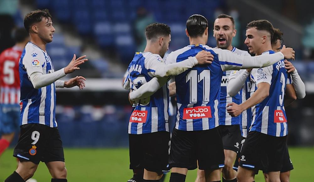 马拉加战平对手，稳固积分榜位置的简单介绍