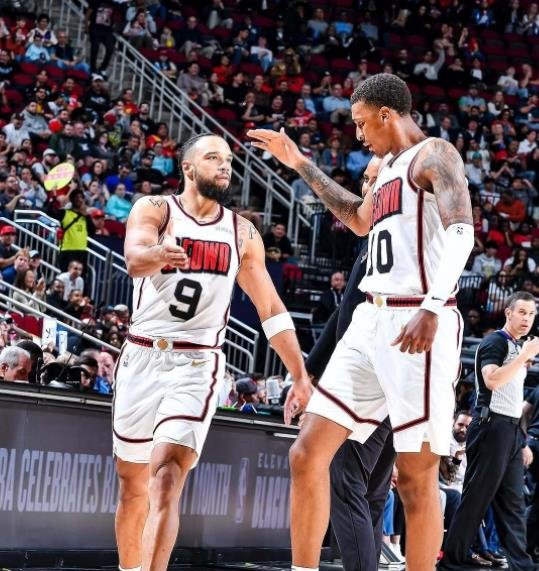 雷火电竞合作-火箭队遭遇连败，客场惨败西部榜首被逼追的简单介绍