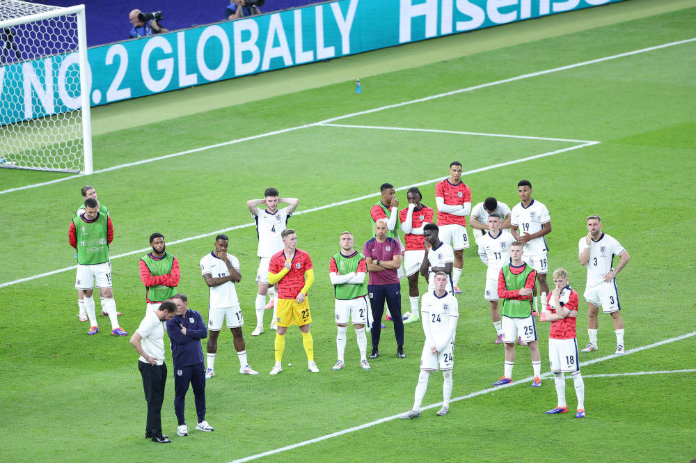 雷火电竞合作-英格兰队战胜哈萨克斯坦，确保欧洲杯资格