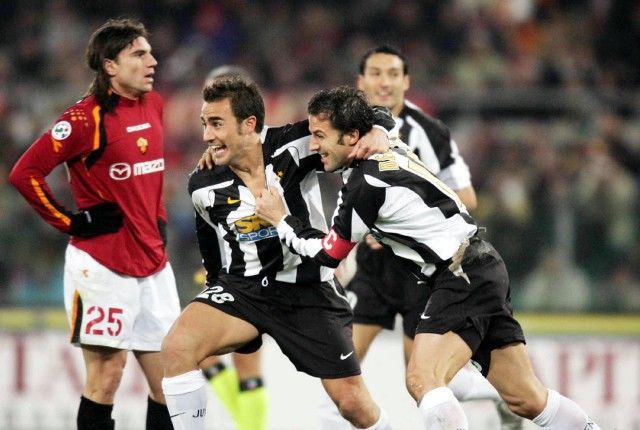 雷火电竞亚洲先驱-苏宁客场不敌权健，连败低迷的简单介绍