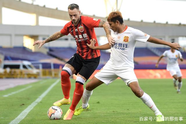 甘肃男篮豪取四连胜，领跑积分榜的简单介绍